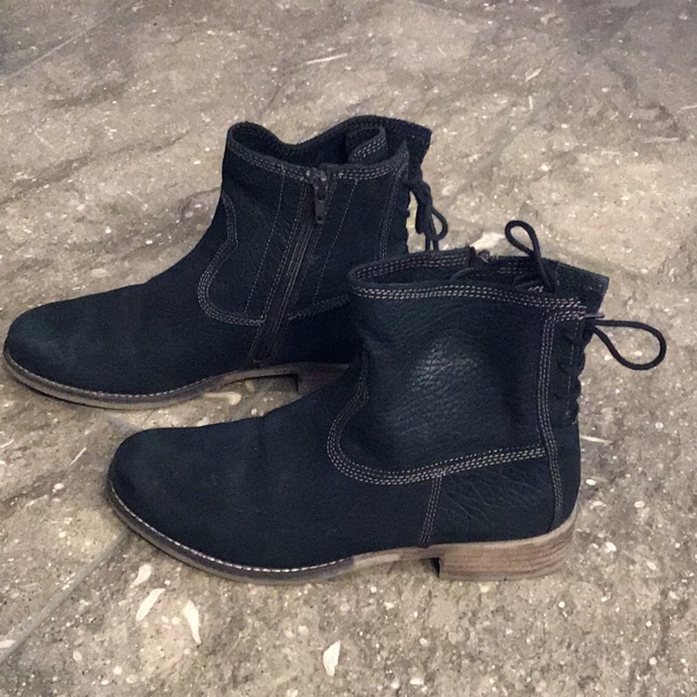 Josef Siebel black booties, 38